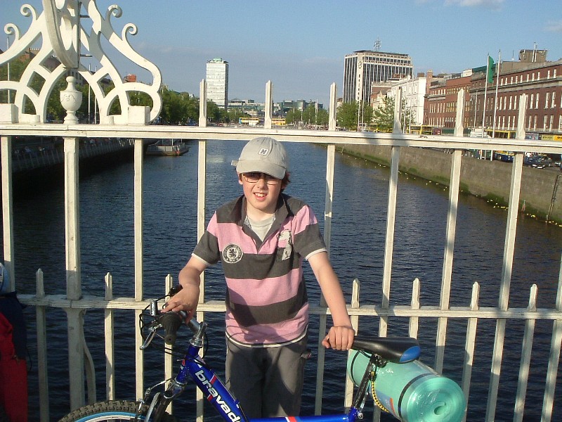 The Liffey (Ha'penny) Bridge, Dublin